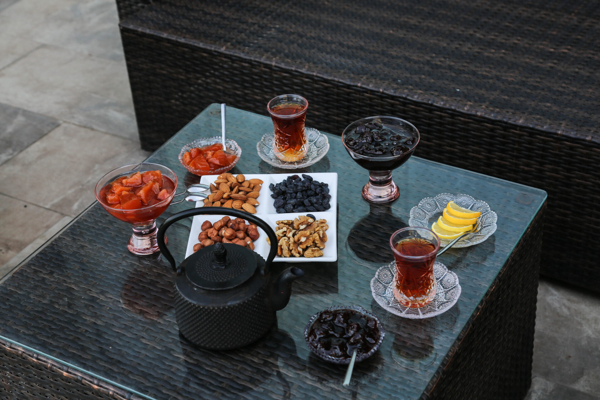 Persian tea with snacks 