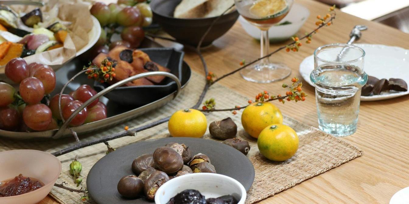 Comparison of pitted prunes, Persian dried plums and prune juice